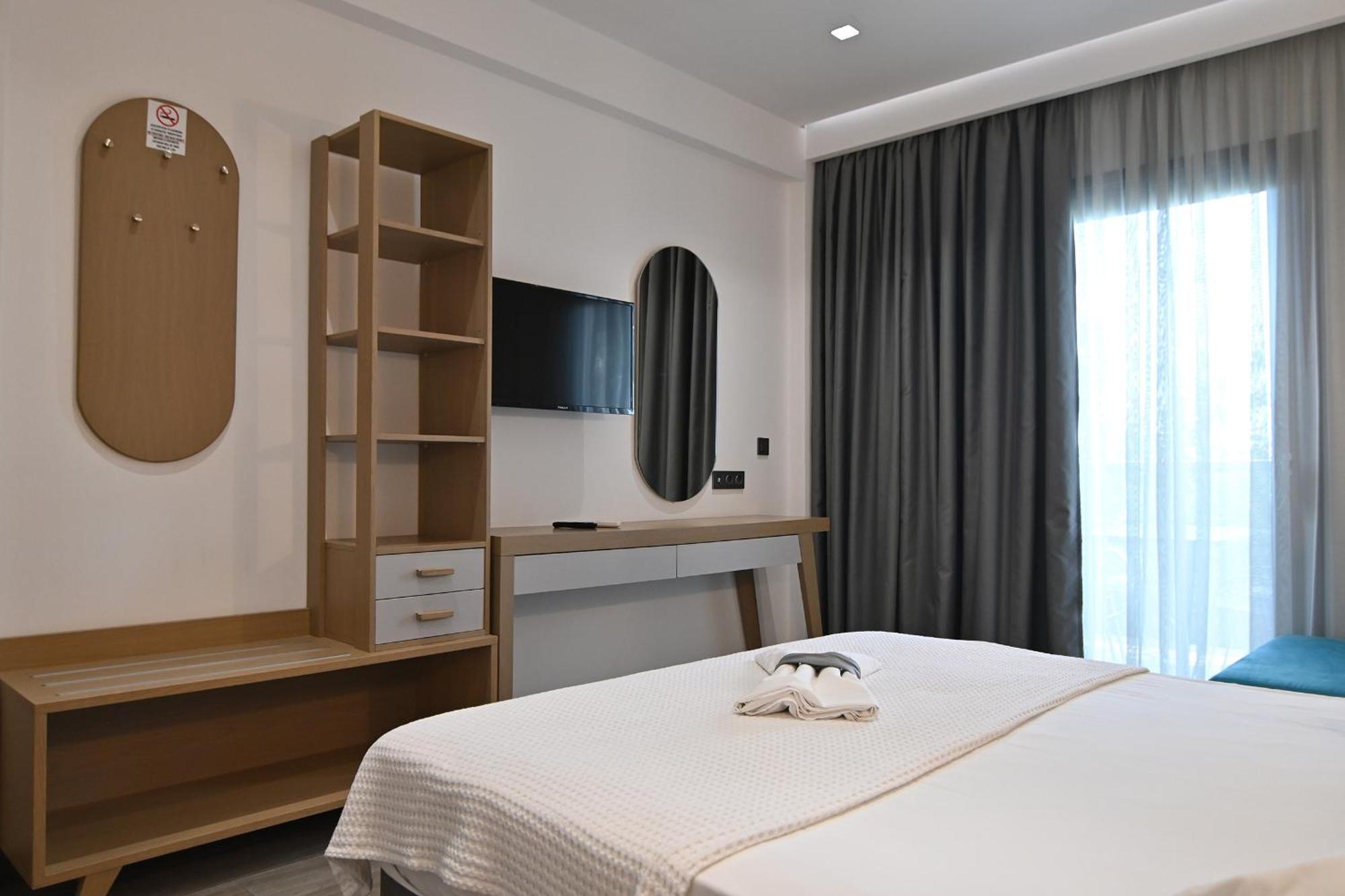 Amalia Rooms Sea View Vrasná 외부 사진