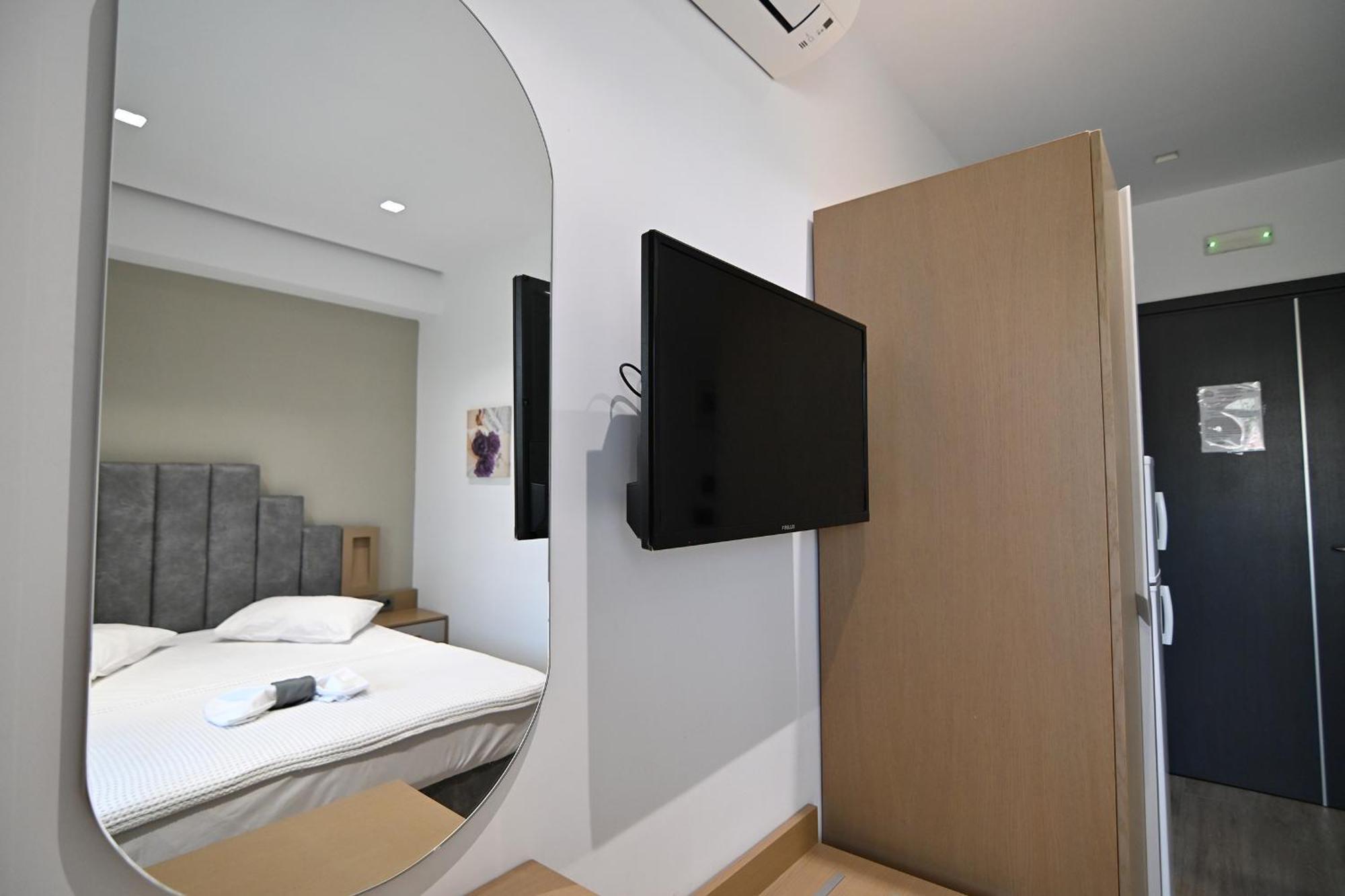 Amalia Rooms Sea View Vrasná 외부 사진
